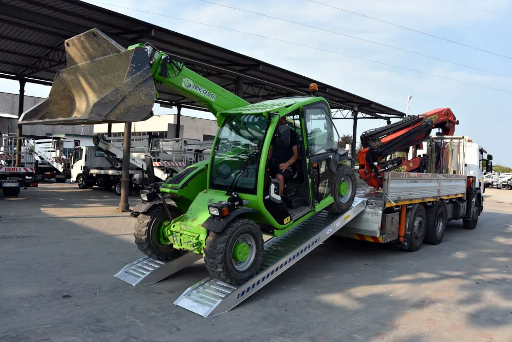 h175-DIMA-alluminium-ramp-milan-italy-01