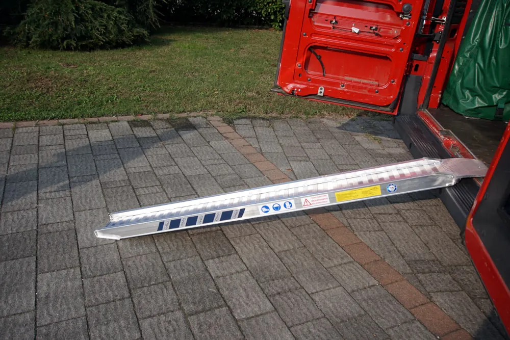 sr-DIMA-alluminium-ramp-milan-italy-06